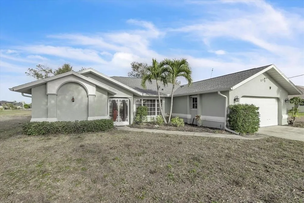 272 Broadmoor Ln, Rotonda, FL 33947