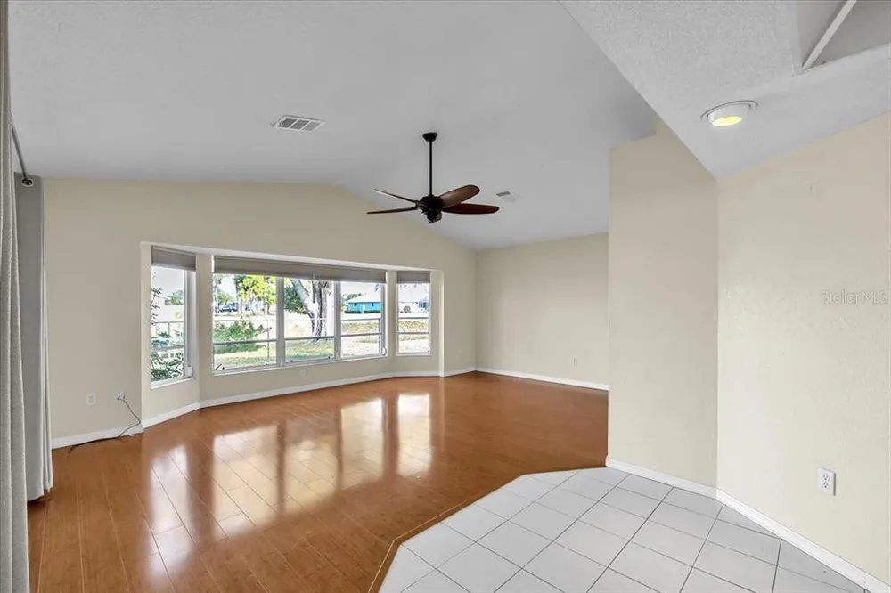 272 Broadmoor Ln, Rotonda, FL 33947