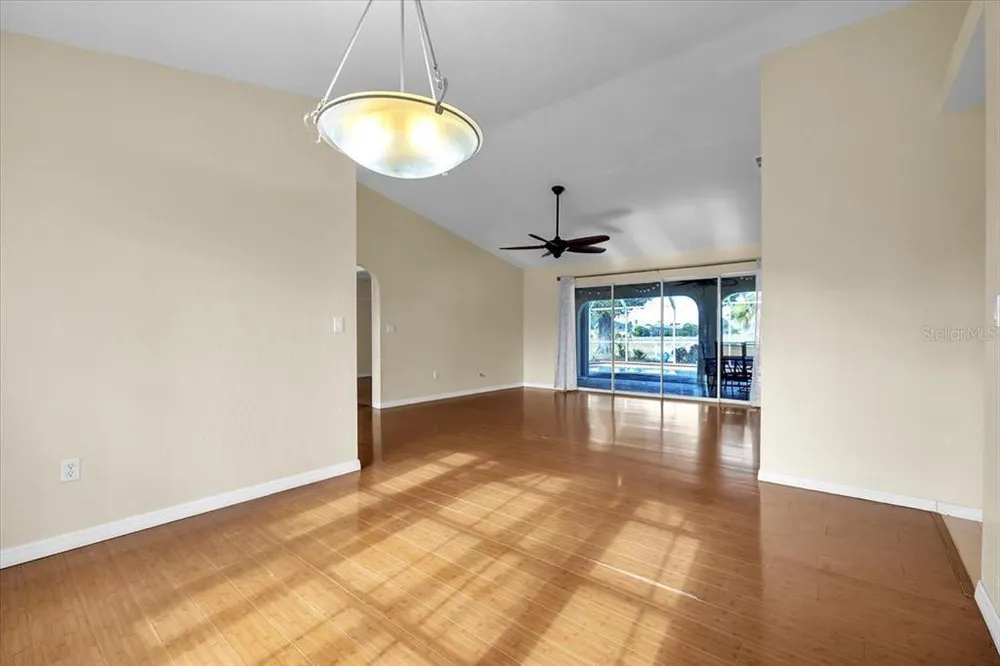 272 Broadmoor Ln, Rotonda, FL 33947
