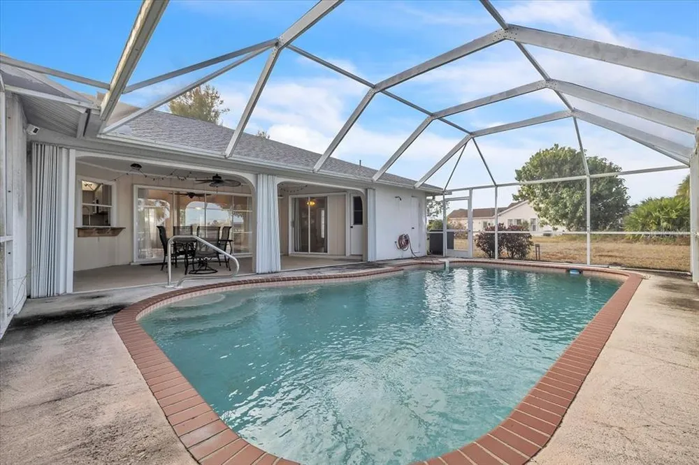 272 Broadmoor Ln, Rotonda, FL 33947