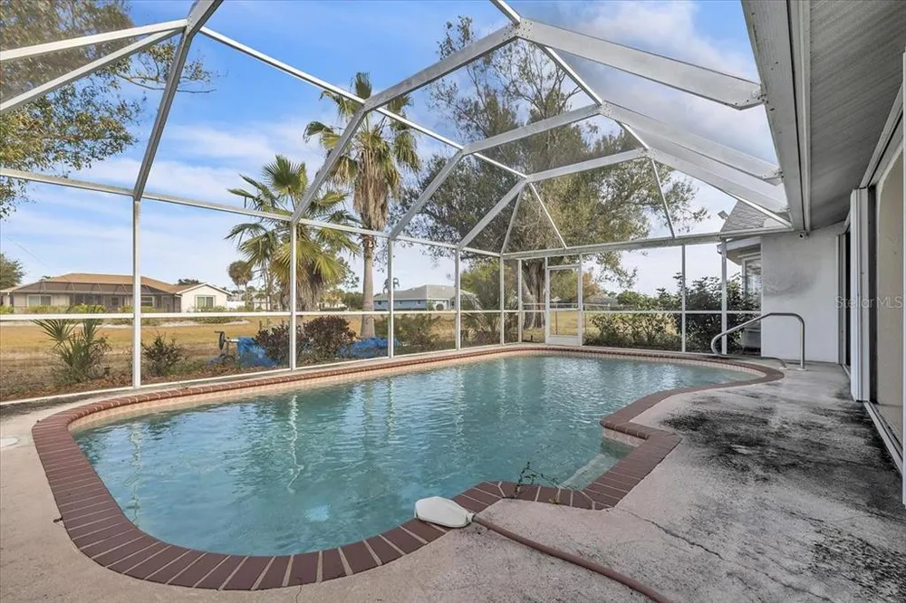 272 Broadmoor Ln, Rotonda, FL 33947