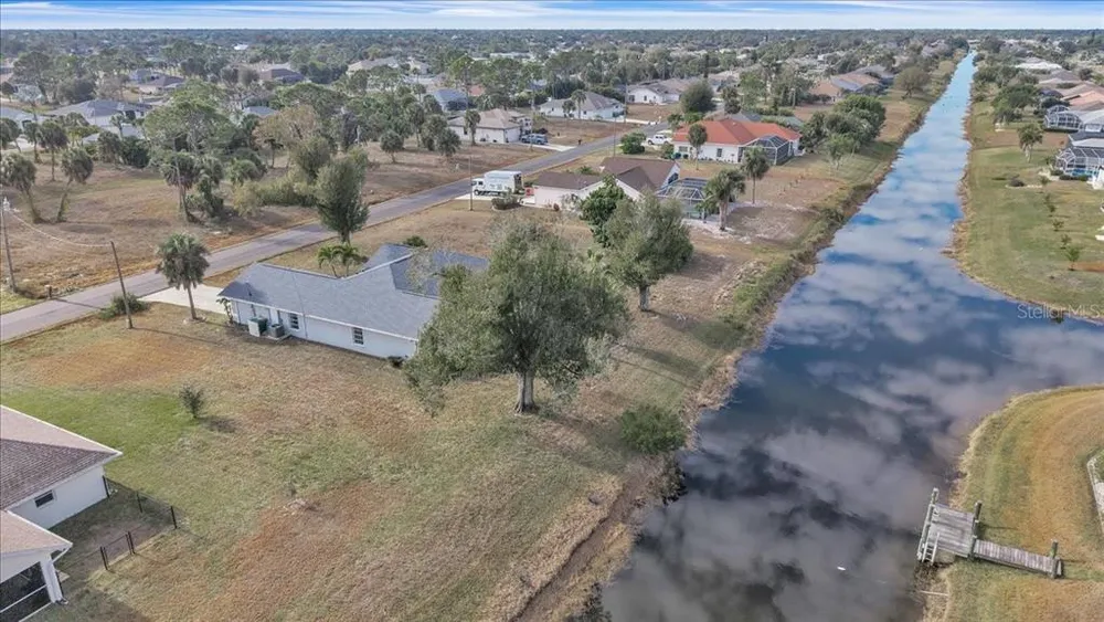 272 Broadmoor Ln, Rotonda, FL 33947