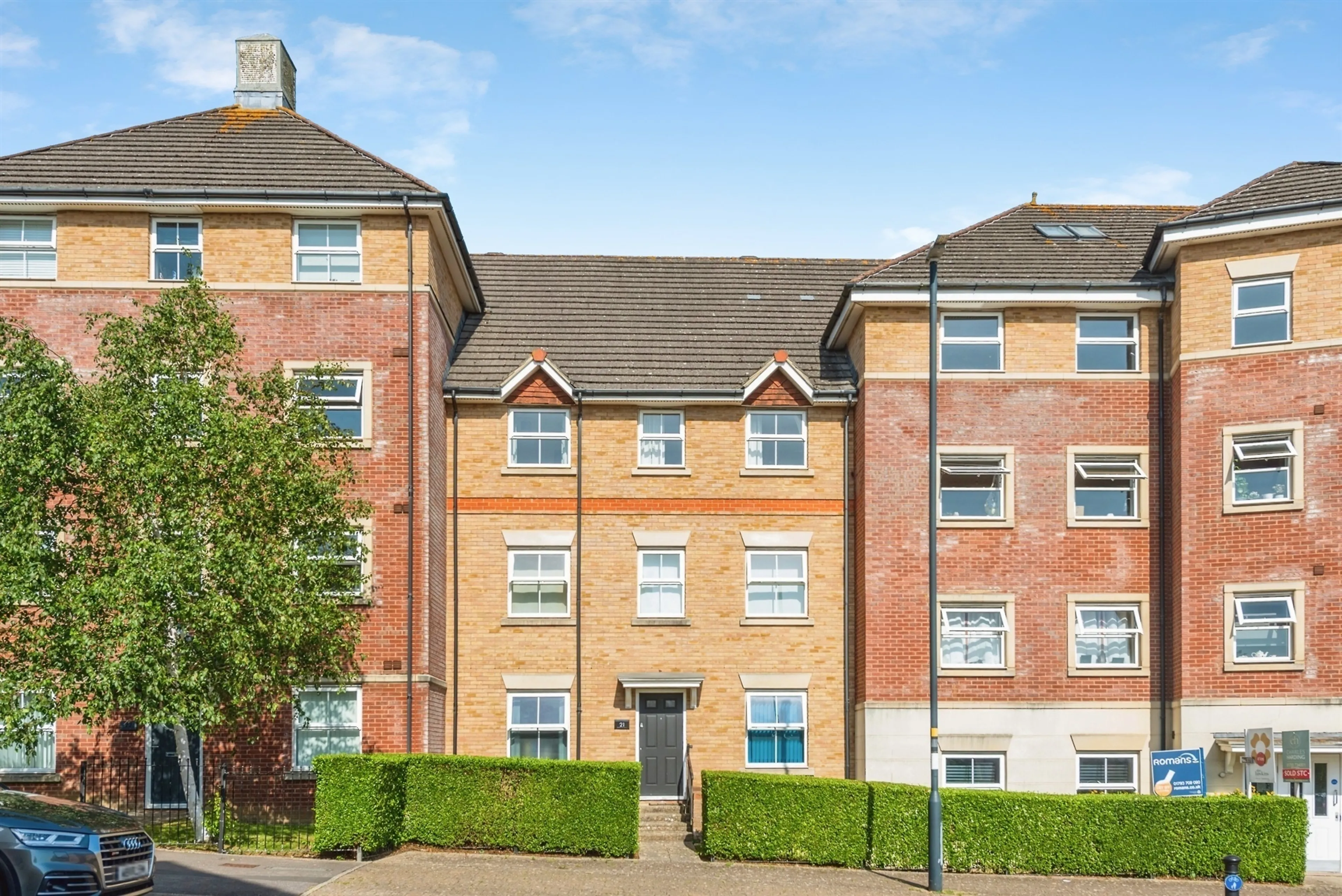 Property photo 0