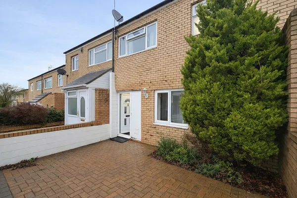 Clydesdale Place, MK14
