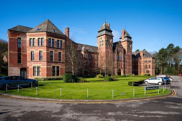 Kingswood, Sheffield, S6