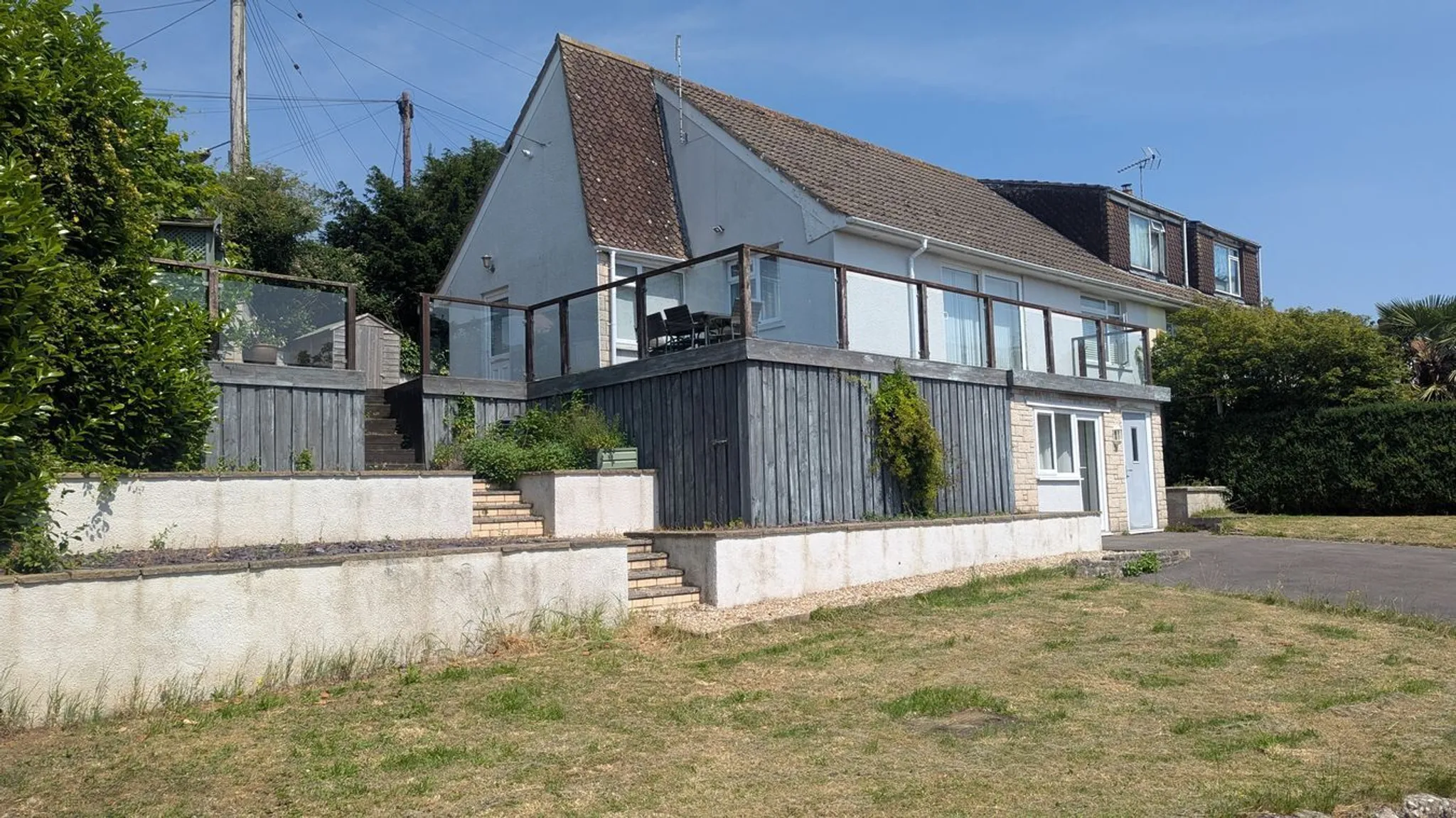 https://mr0.homeflow-assets.co.uk/files/photo/image/47695/3317/_x_/57846076.jpg