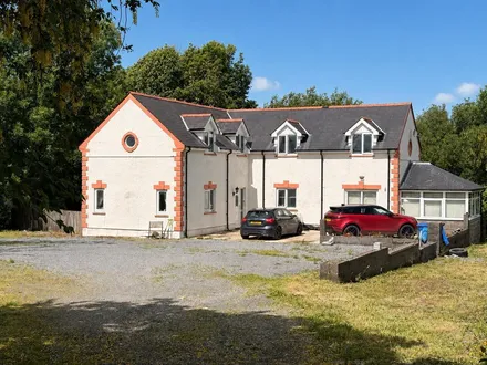 Trelech, Carmarthen, SA33