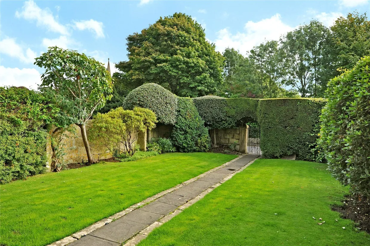 Church Road, Combe Down, BA2 photo 17