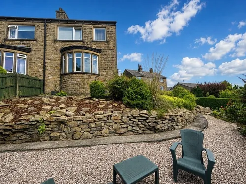 Moorlands Avenue, Oakworth, Keighleyphoto