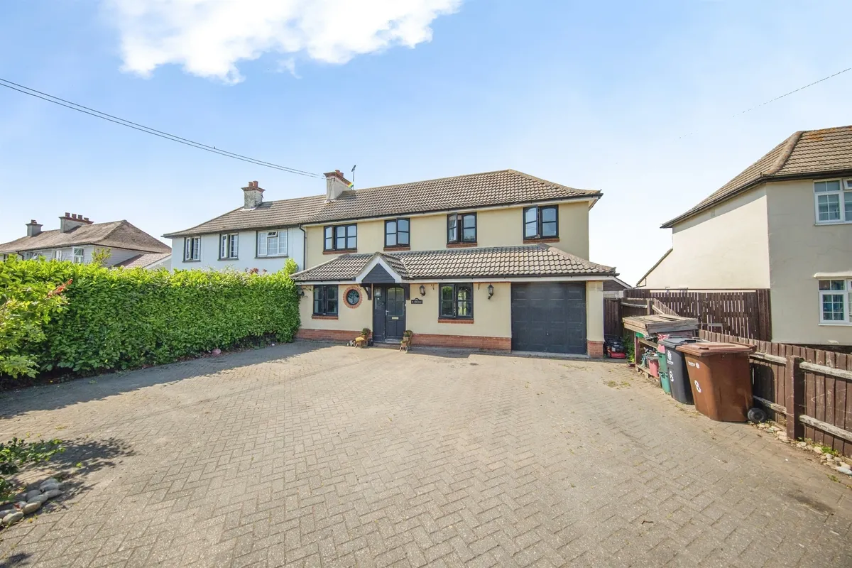 School Road, Great Oakley, Harwich