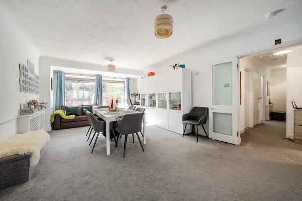 Holmbury Park, Bromley, BR1
