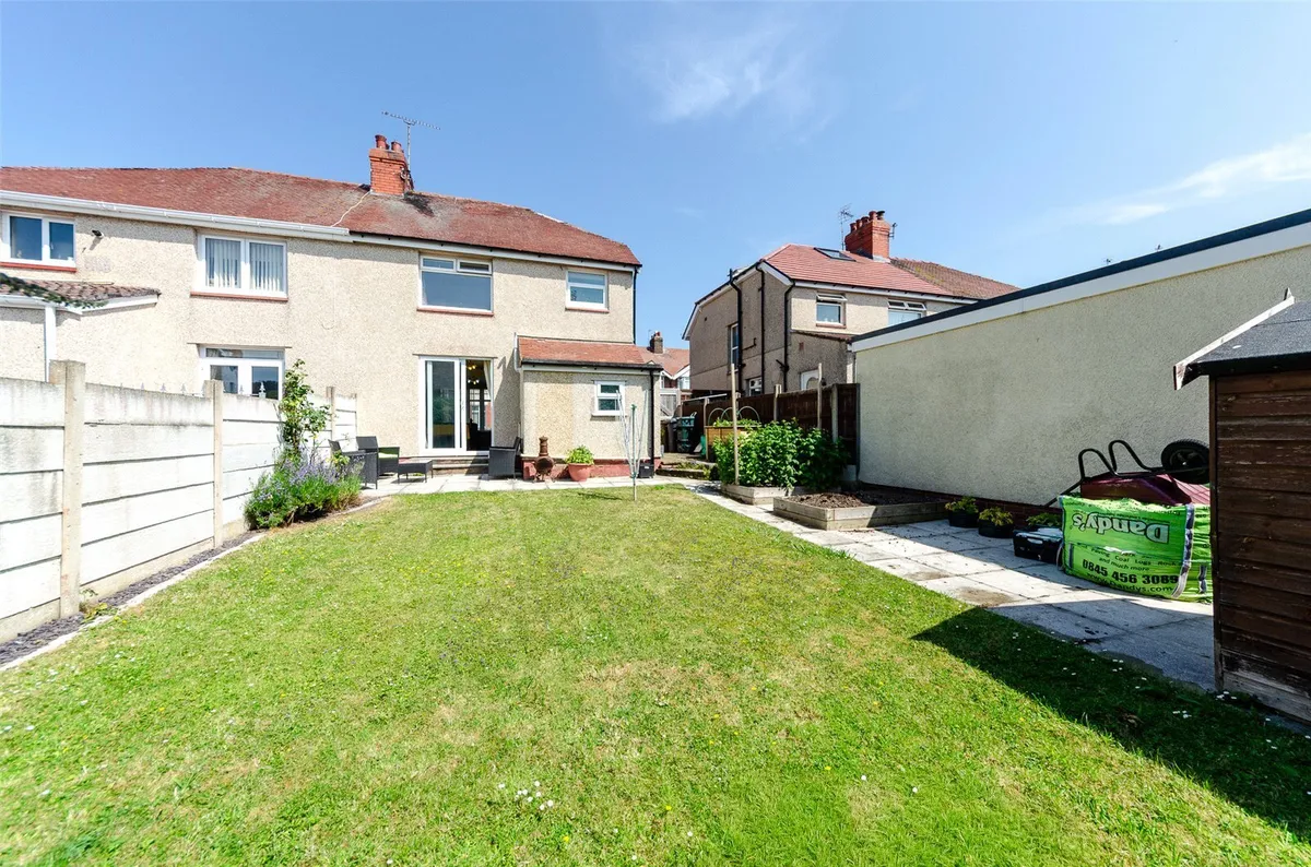 Min Y Don Avenue, Old Colwyn, Colwyn Bay, Conwy, LL29