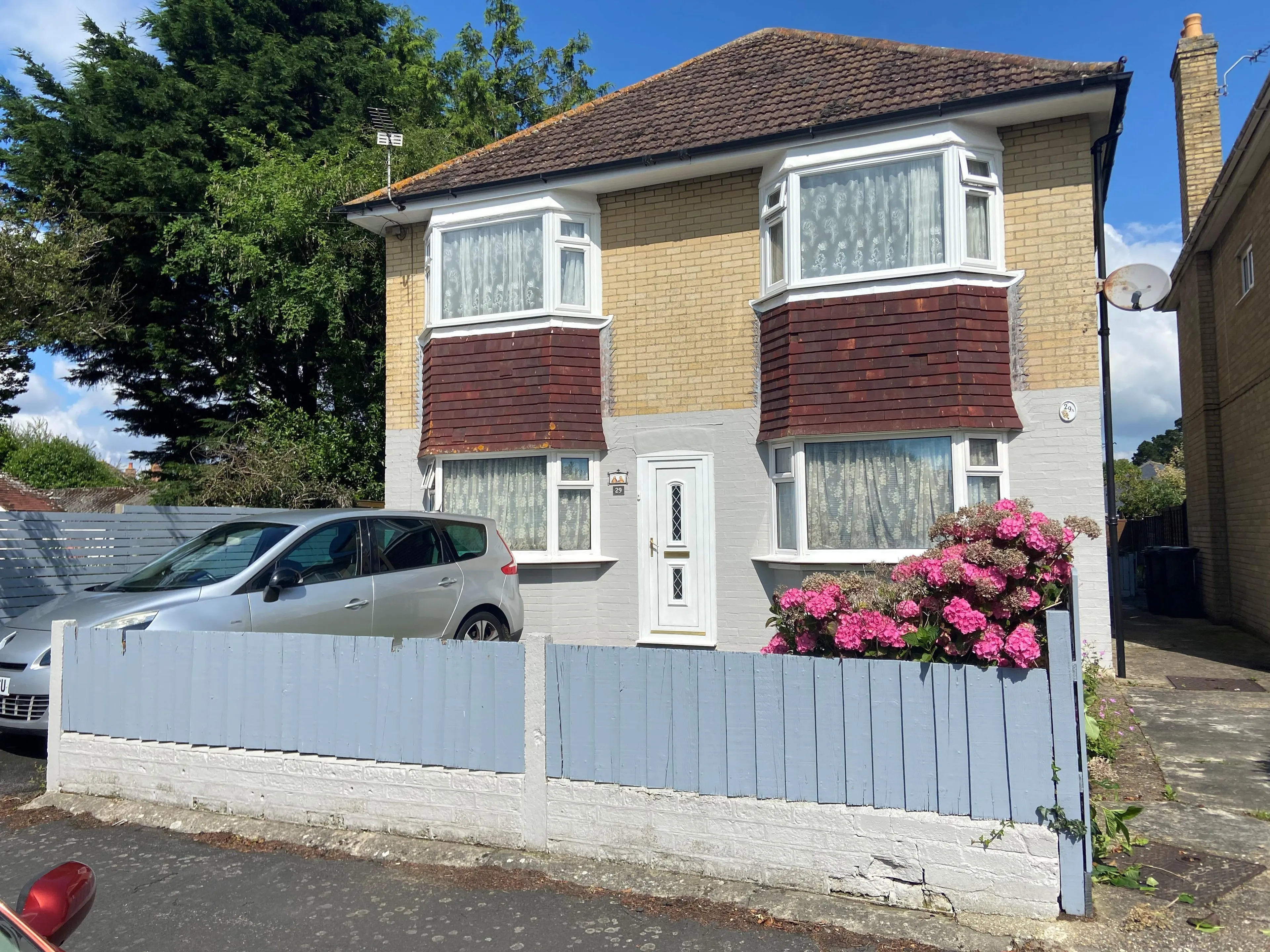 Property photo 0