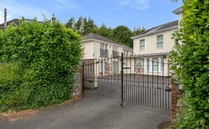 Seaway Lane, Torquay, Devon, TQ2 photo