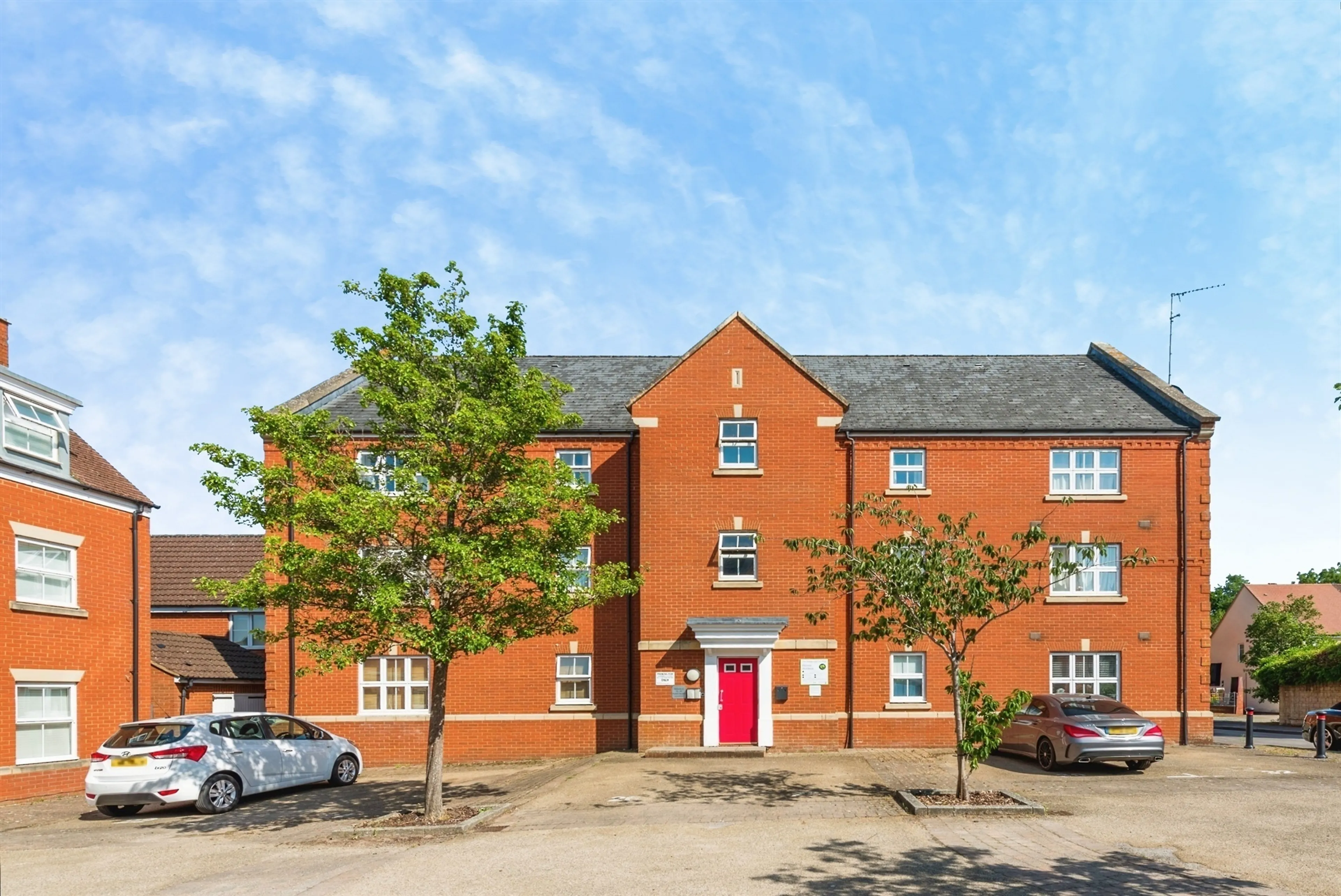 Property photo 0