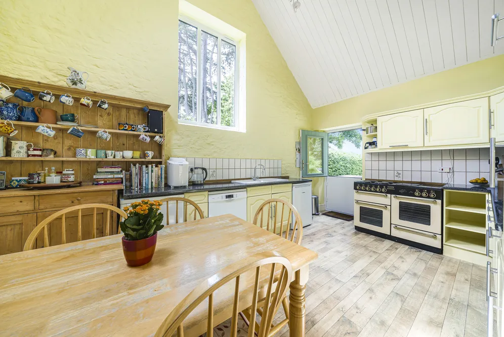 Ashmead, Dursley, GL11 photo 3