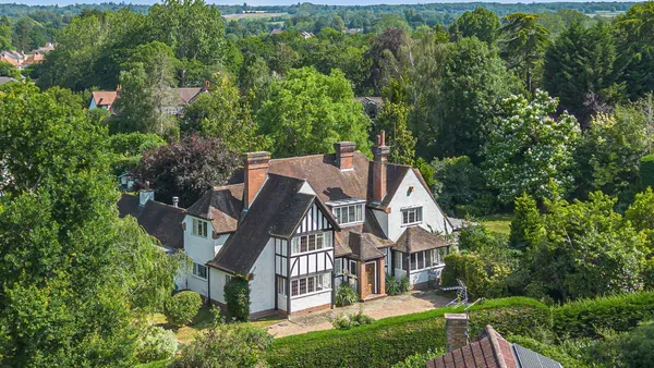 Burnhams Road, Bookham