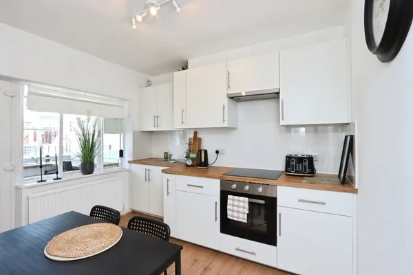 Foxwood Avenue, Sheffield, S12