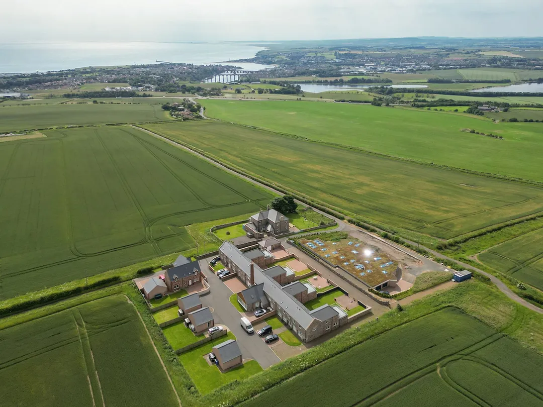 https://mr0.homeflow-assets.co.uk/files/photo/image/47697/6154/_x_/KingEdwardView1-DRONE-14.jpg