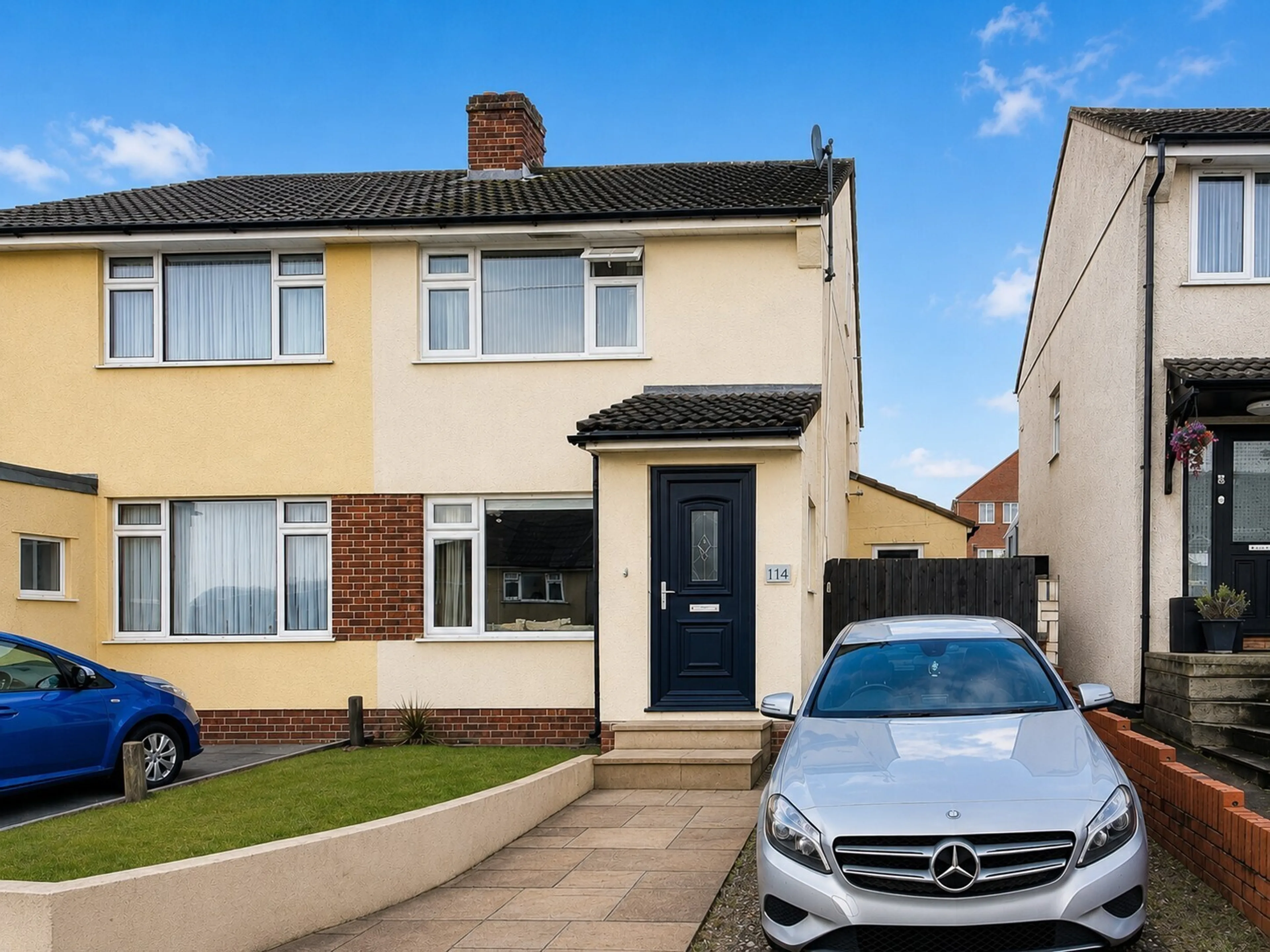Property photo 0