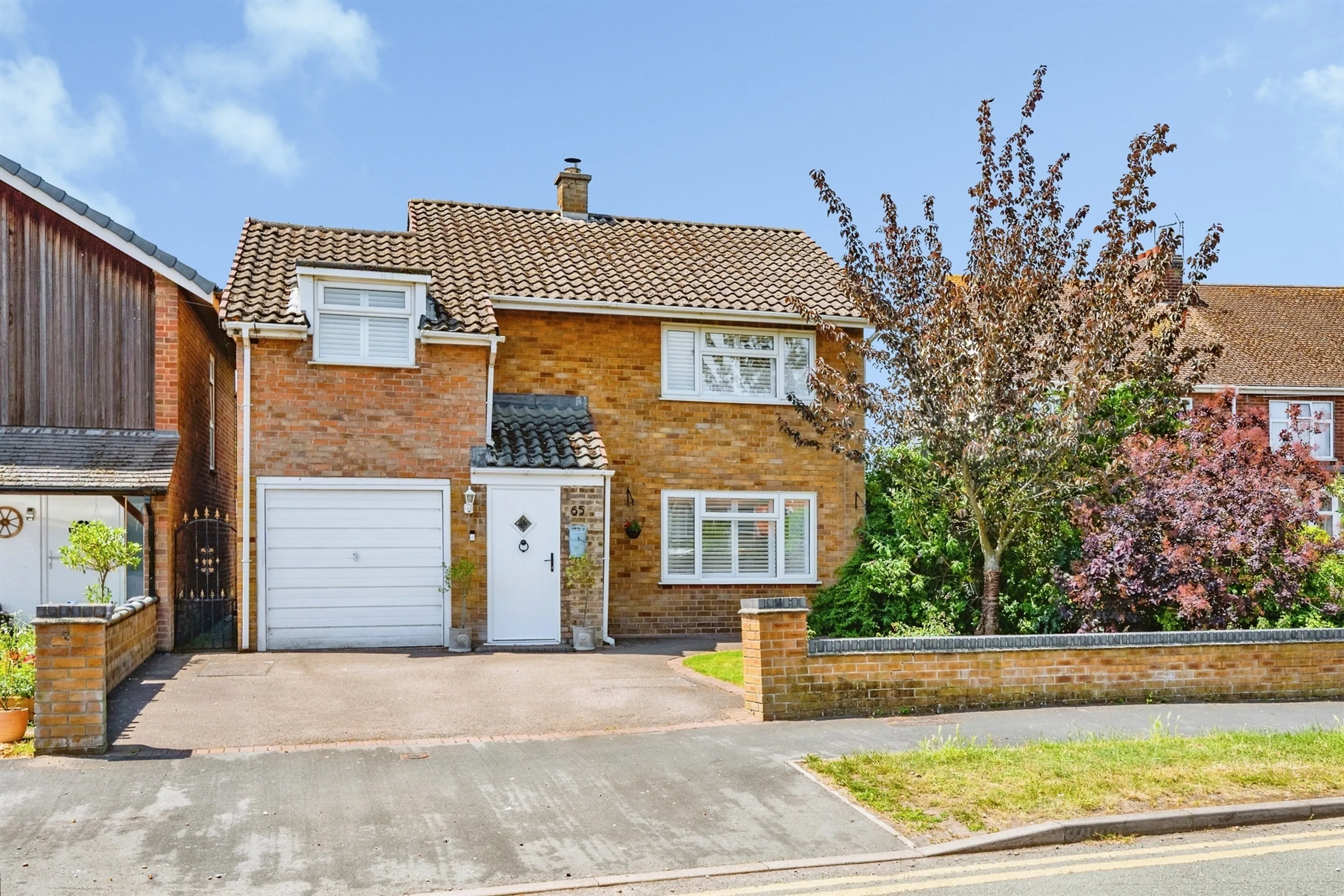 Property photo 0