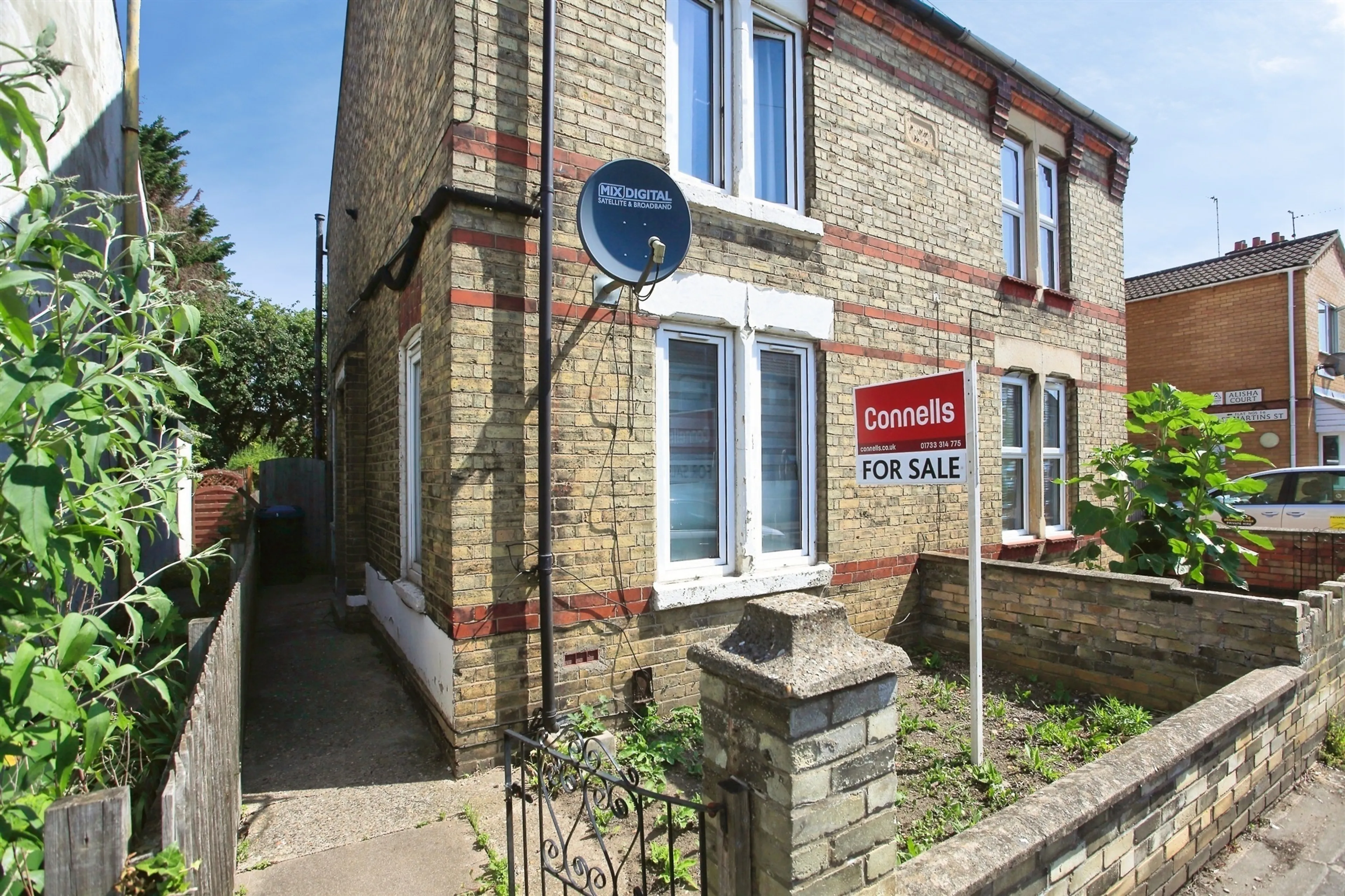 Property photo 0
