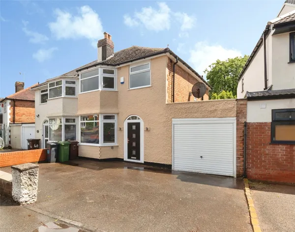 Lyndon Road, Solihull, West Midlands,...