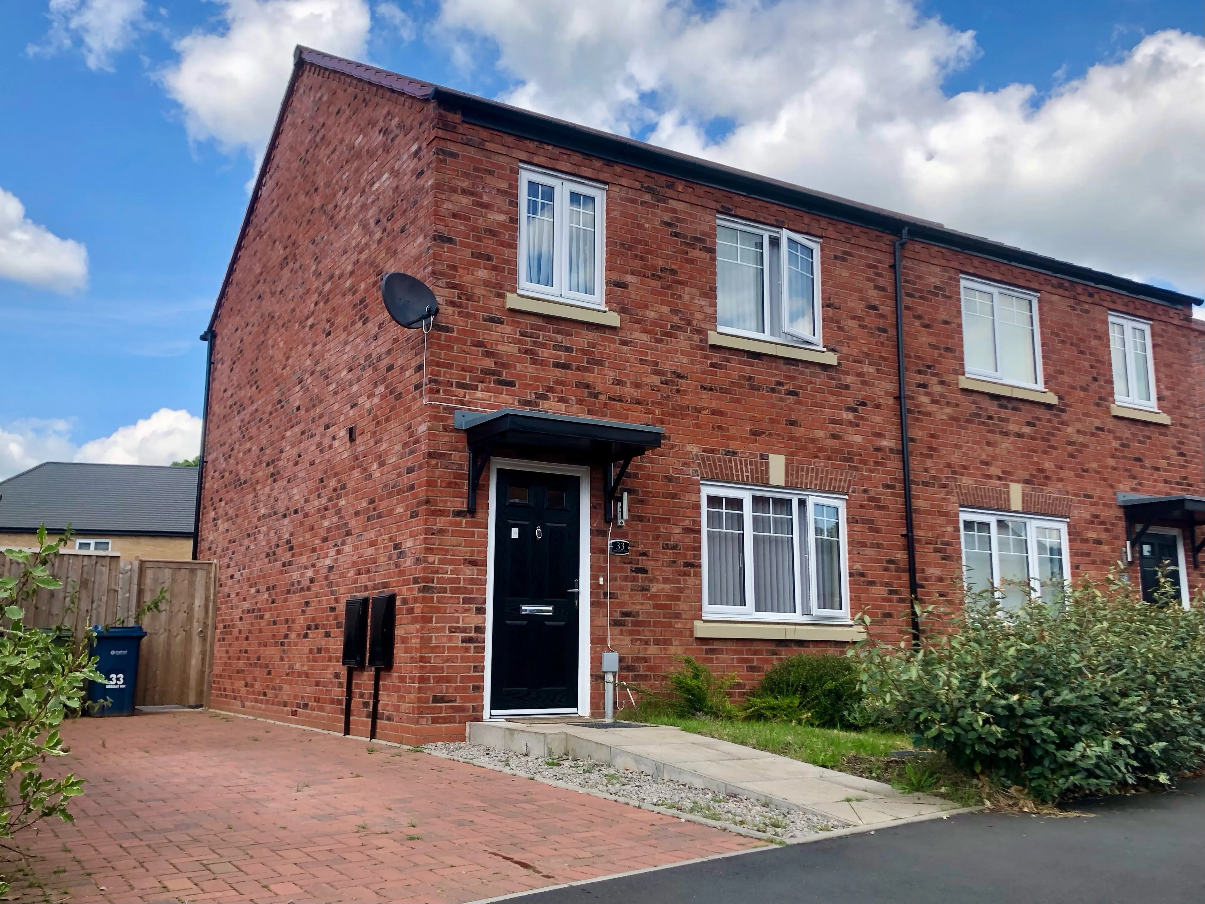 Property photo 0