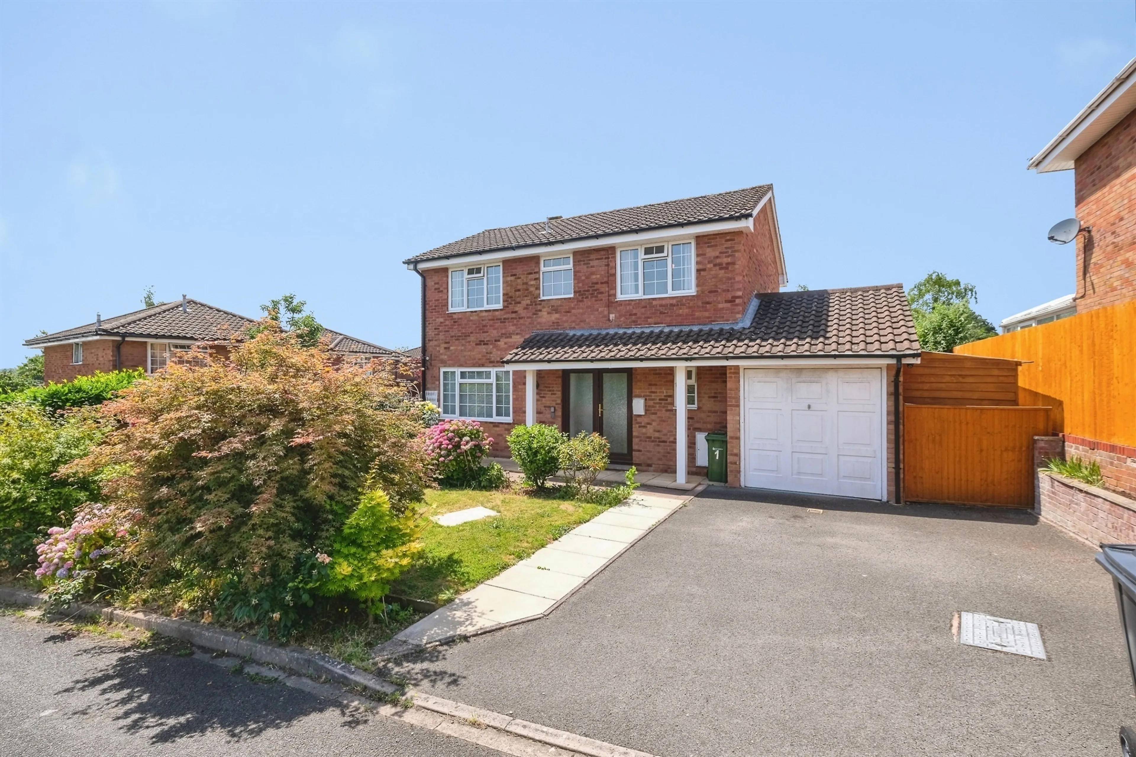Property photo 0