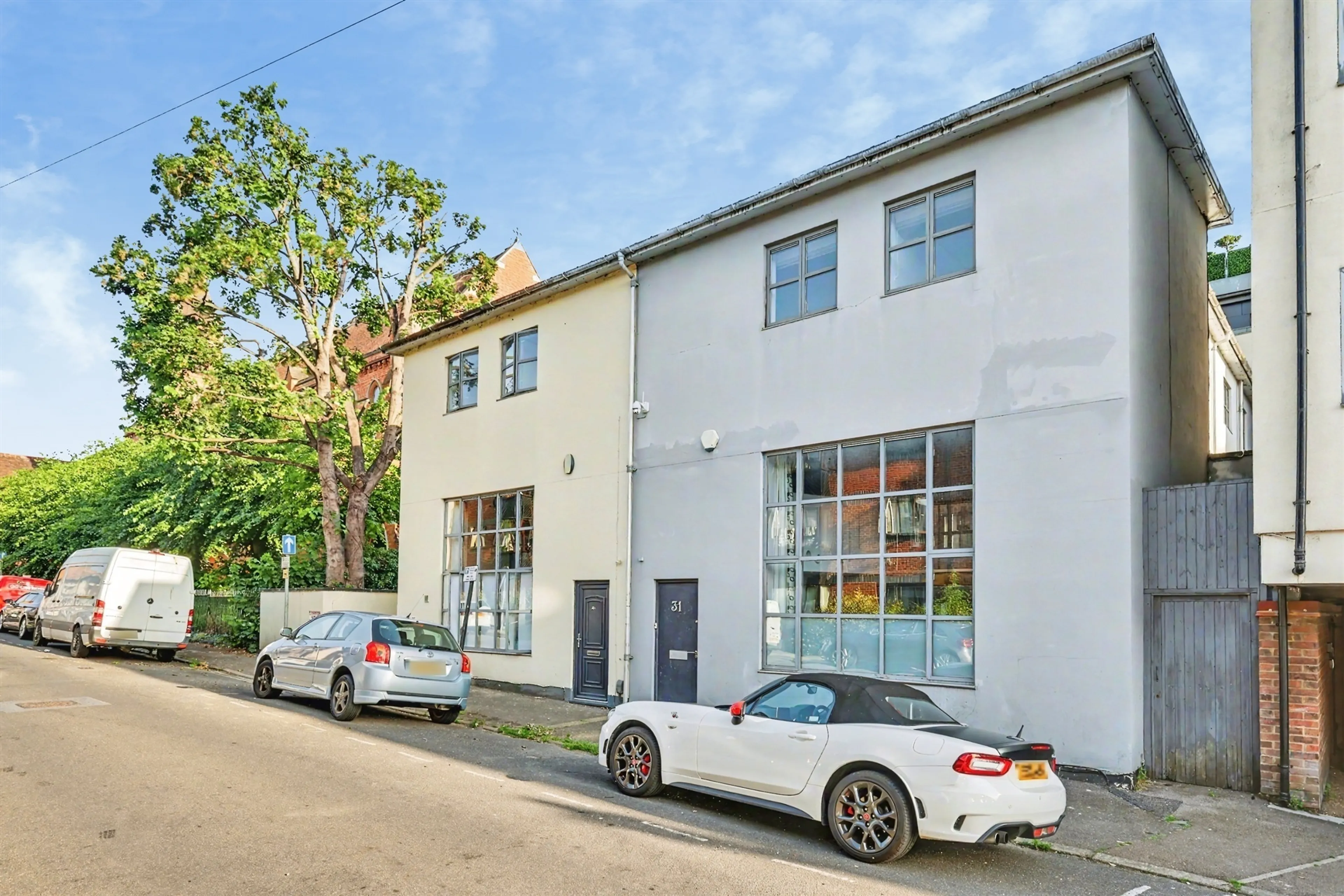 Property photo 0