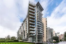 Juniper Drive, London, SW18 photo 1