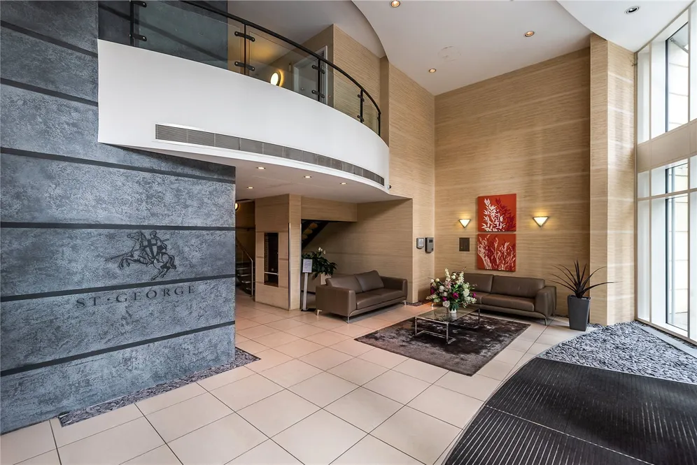 Juniper Drive, London, SW18 photo 2