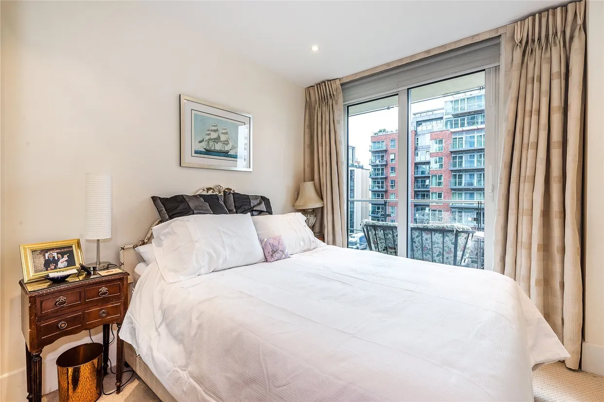 Juniper Drive, London, SW18 photo 6