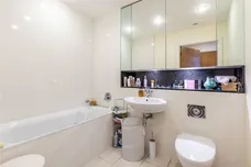 Juniper Drive, London, SW18 photo 7