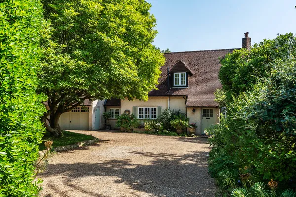 Pastens Road, Limpsfield, RH8 photo 20