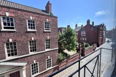 HIGH STREET, Hull