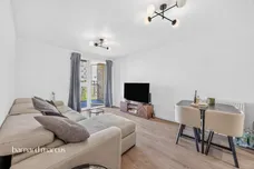 Connersville Way, Croydon