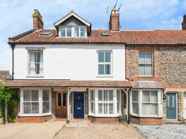Peacock Lane, Holt photo