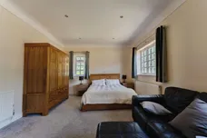 Neston Road, Ness, Neston