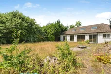 Neston Road, Ness, Neston