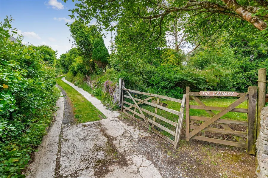 Property Image 24