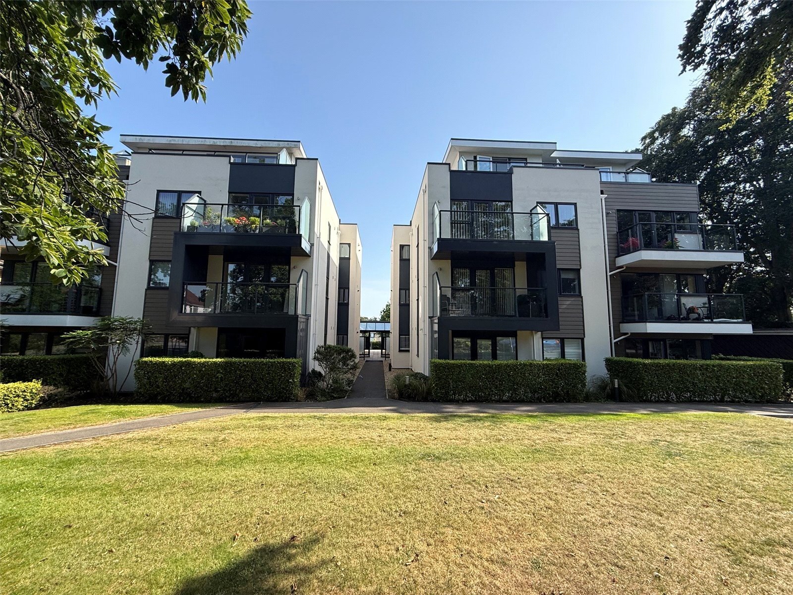 Bournemouth Road, Parkstone, Poole, Dorset, BH14 Image 15