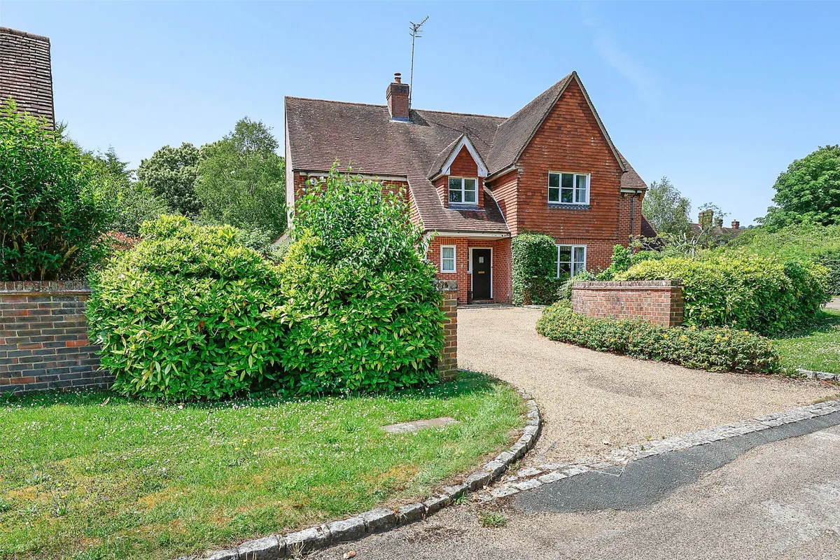 Home Farm Close, Betchworth, Surrey, RH3
