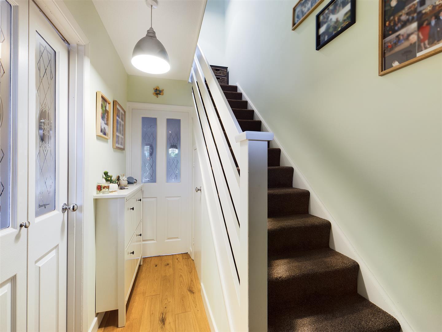 Gorse Close, Tollgate Hill Image 4