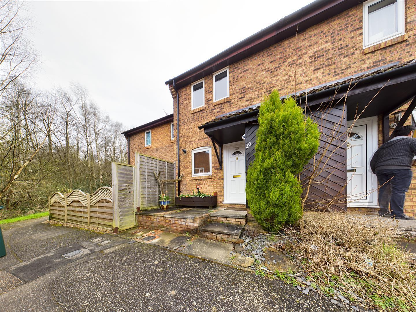 Gorse Close, Tollgate Hill Image 6