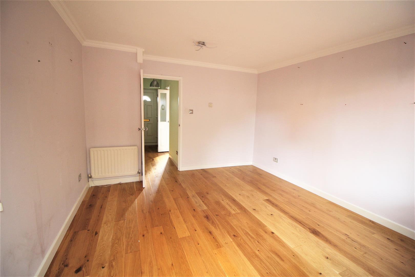 Gorse Close, Tollgate Hill Image 8