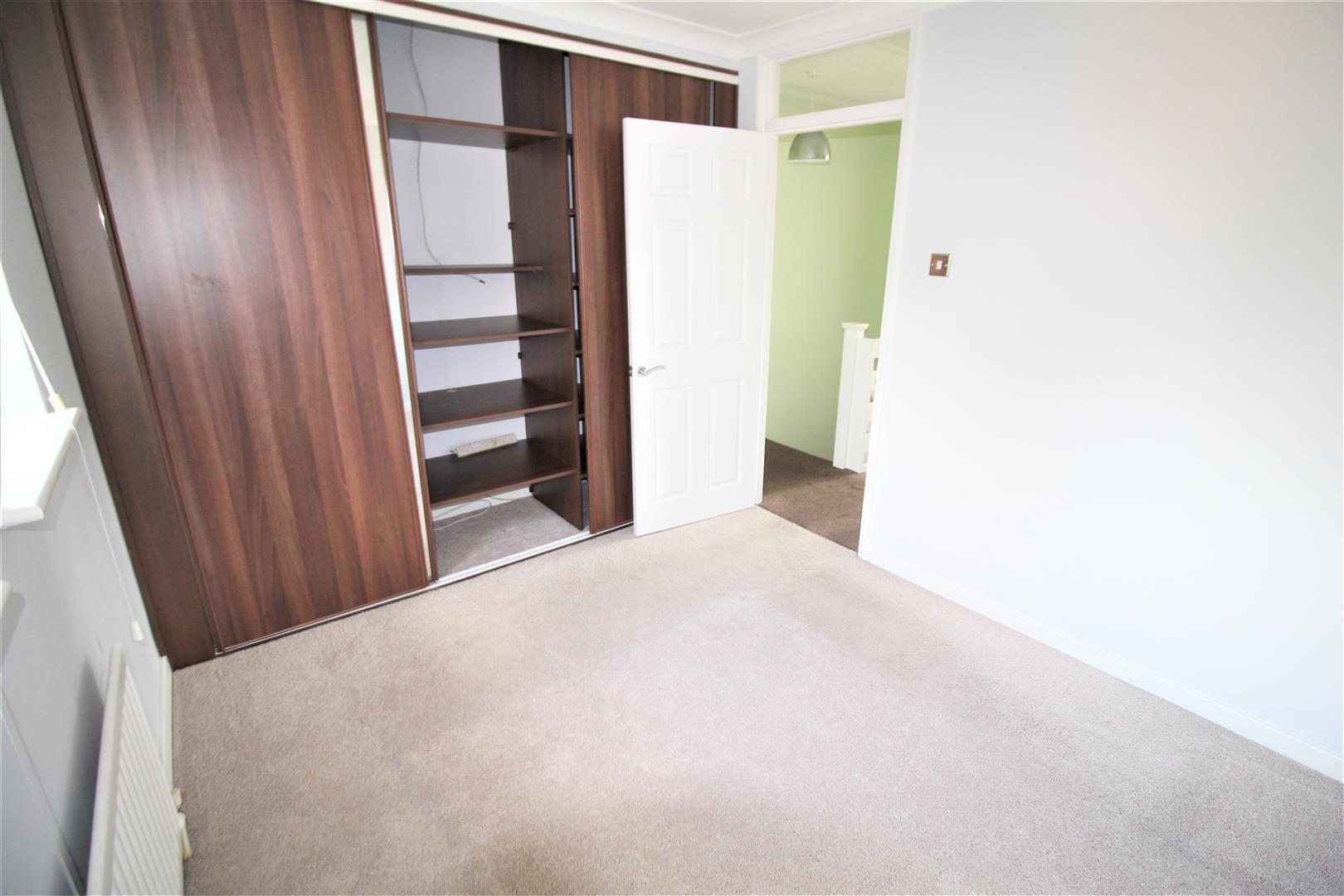 Gorse Close, Tollgate Hill Image 11