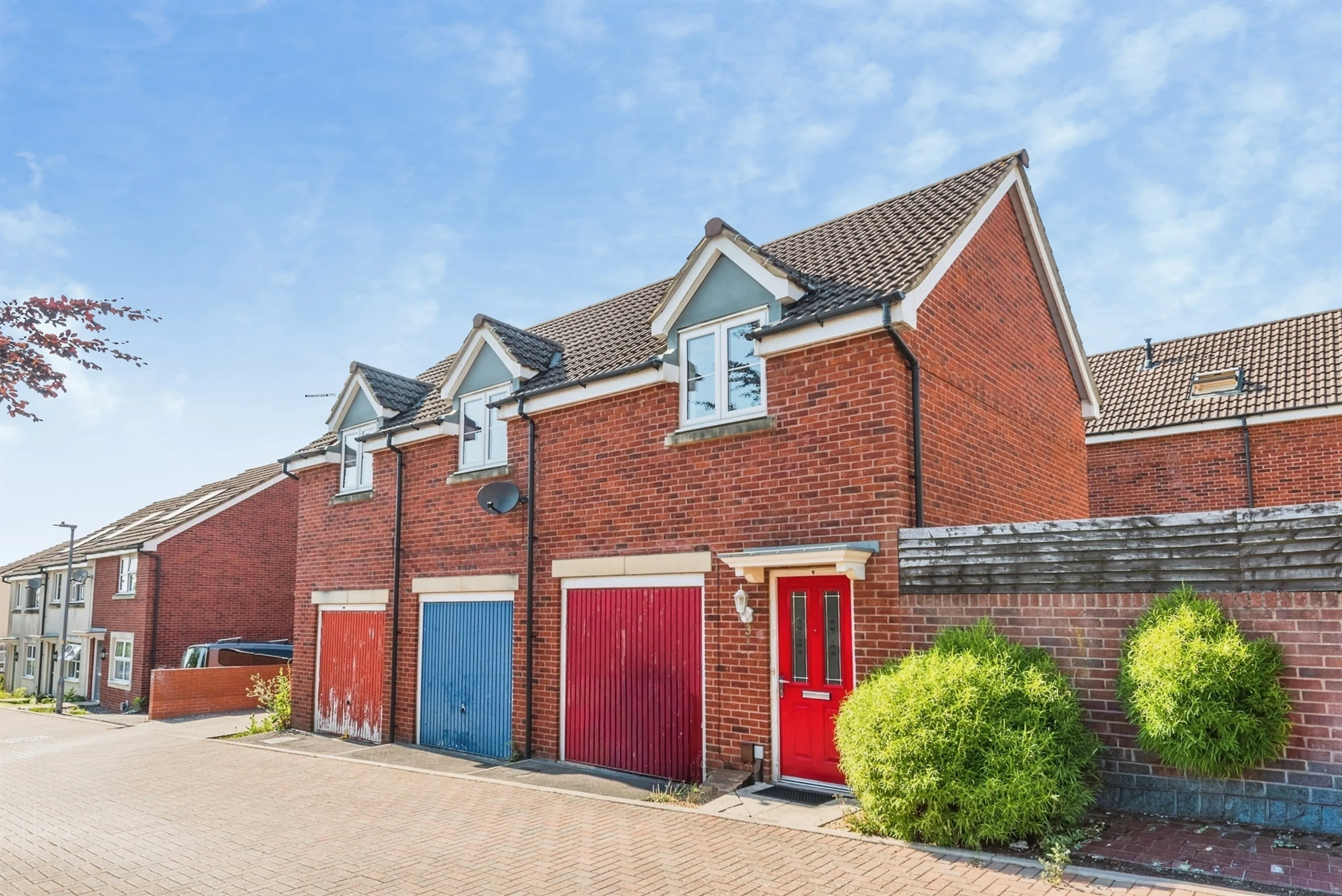 Property photo 0