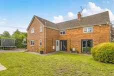 Alkerton Road, Eastington, GL10 photo 2