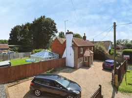 Holmes Hill, Holmes Hill, Lewes thumb 2